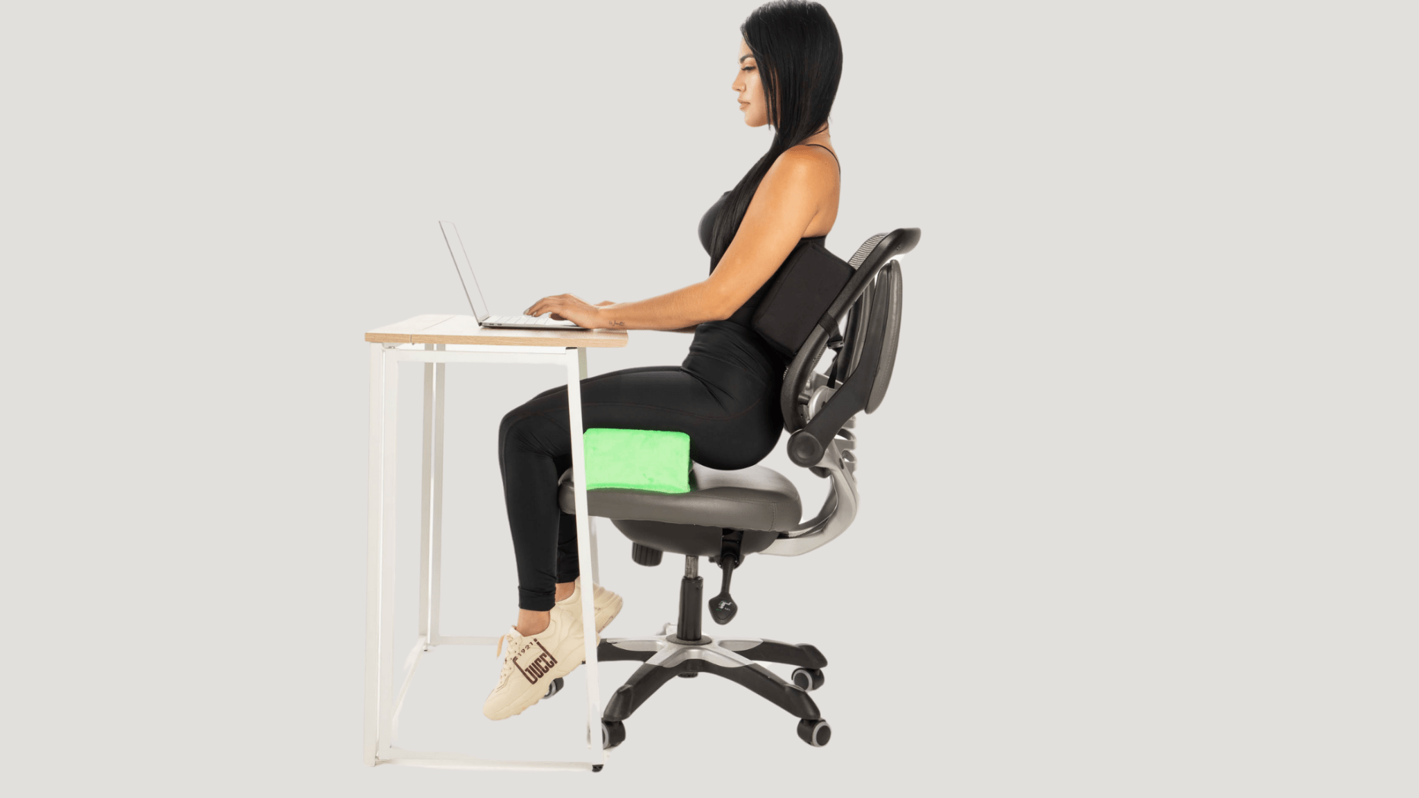 Bombshell Booty Pillow: Your Ultimate BBL Recovery Companion - Bombshell Booty Pillow